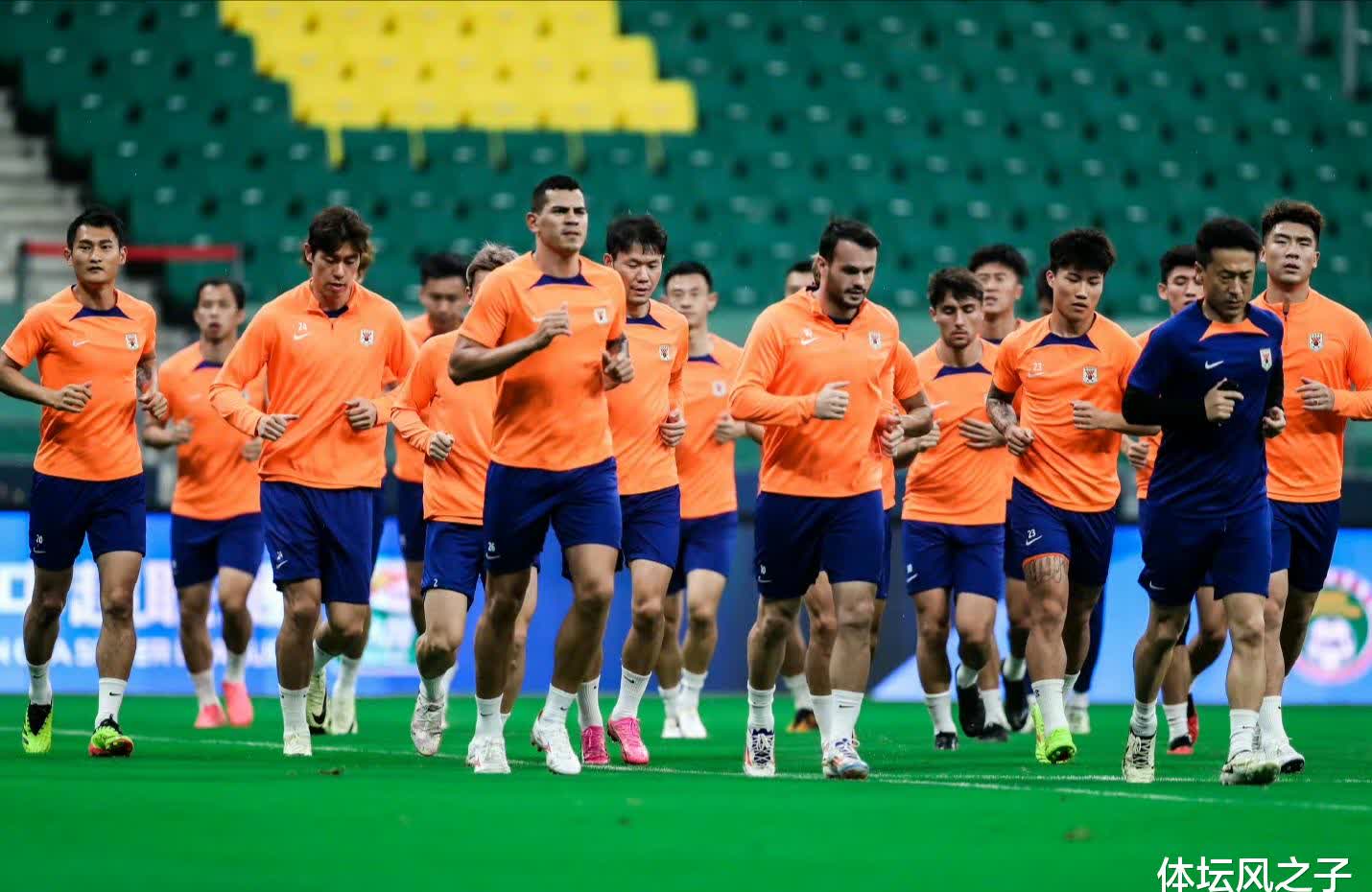 包含多支中超球队迎来新赛季备战，竞技水平提升的词条