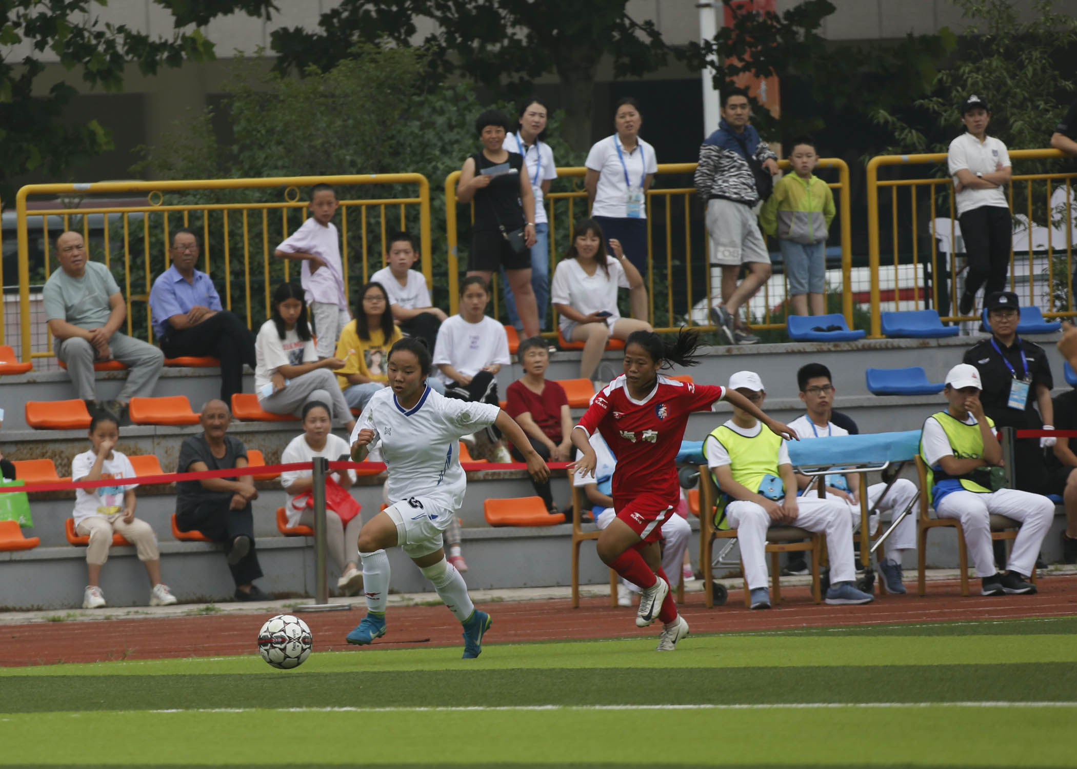 精彩对抗即将展开，足球迷期待值爆棚的简单介绍