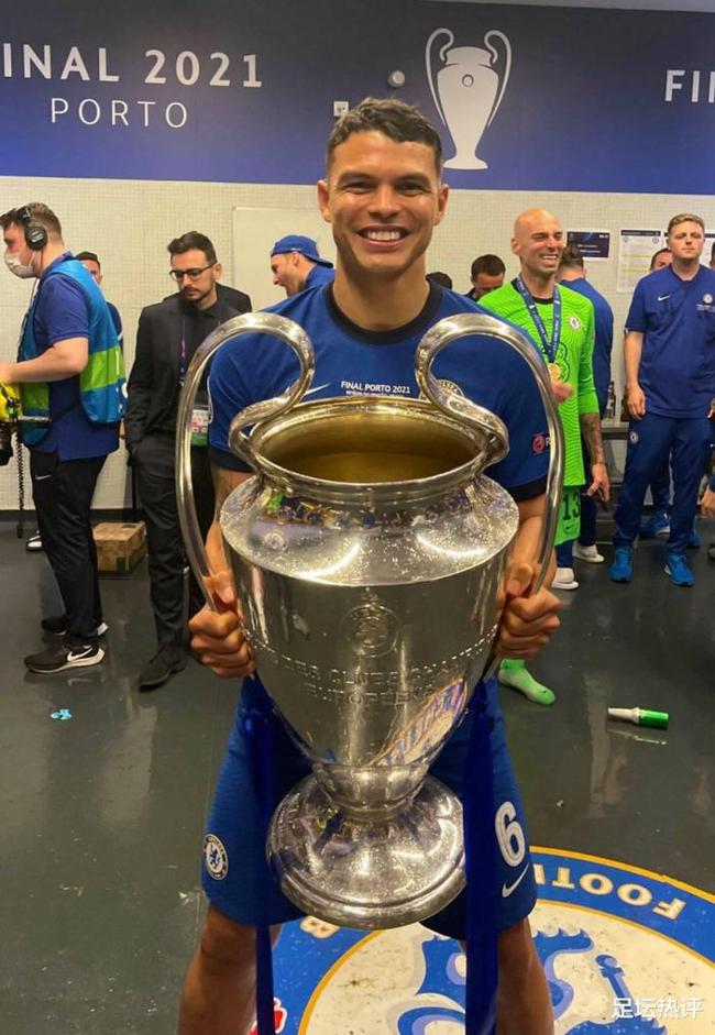 巴塞罗那老将再度挑起战火场上表现出色的简单介绍