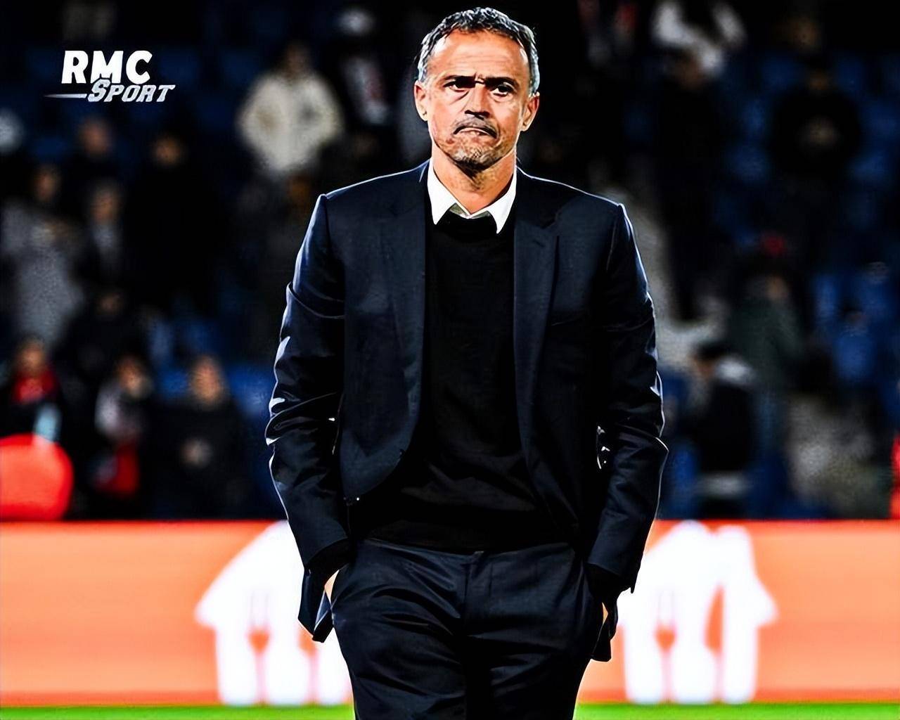 包含巴黎圣日耳曼今日表现抢眼，马竞整场无解，教练赛后亲自拥抱的词条