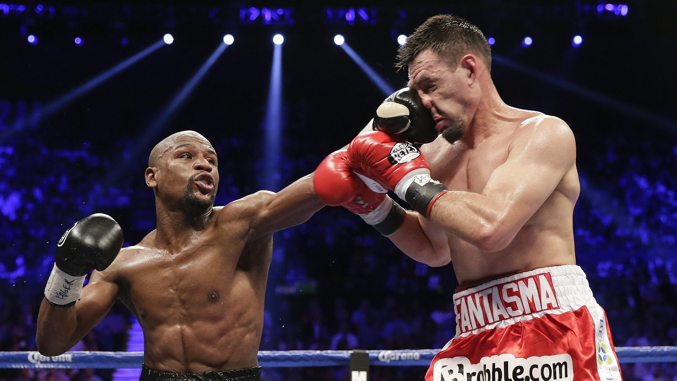 哈登爆冷击败巴黎圣日耳曼，战术调整引爆全场！